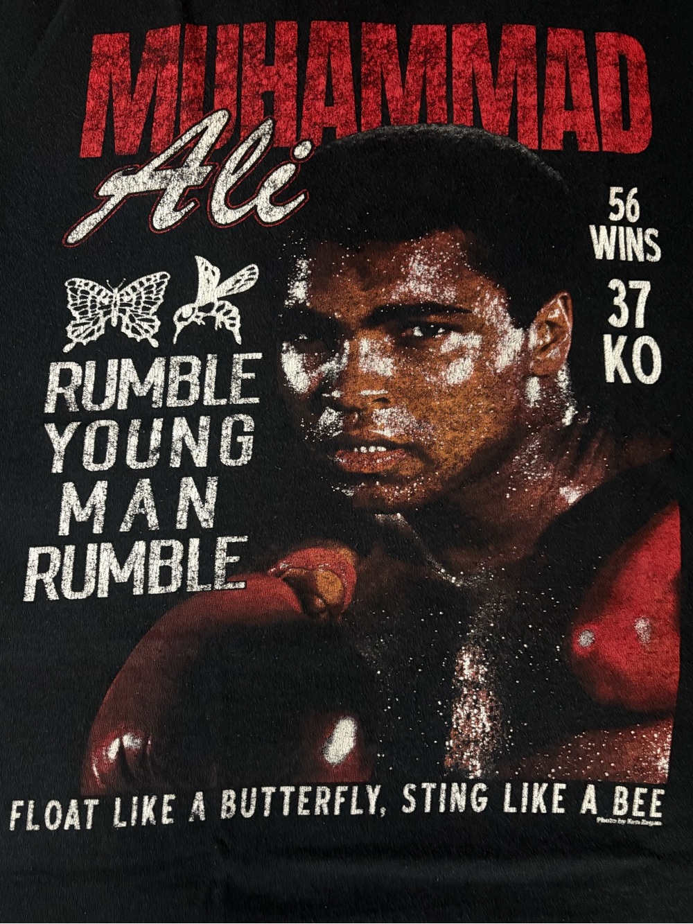 Muhammad Ali Men’s Graphic Tee